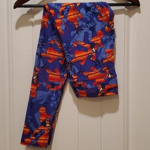 LuLaRoe Disney 🦄 Captain Hook Leggings